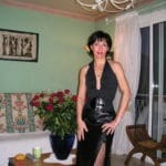 Cougar mature rencontre en club libertin